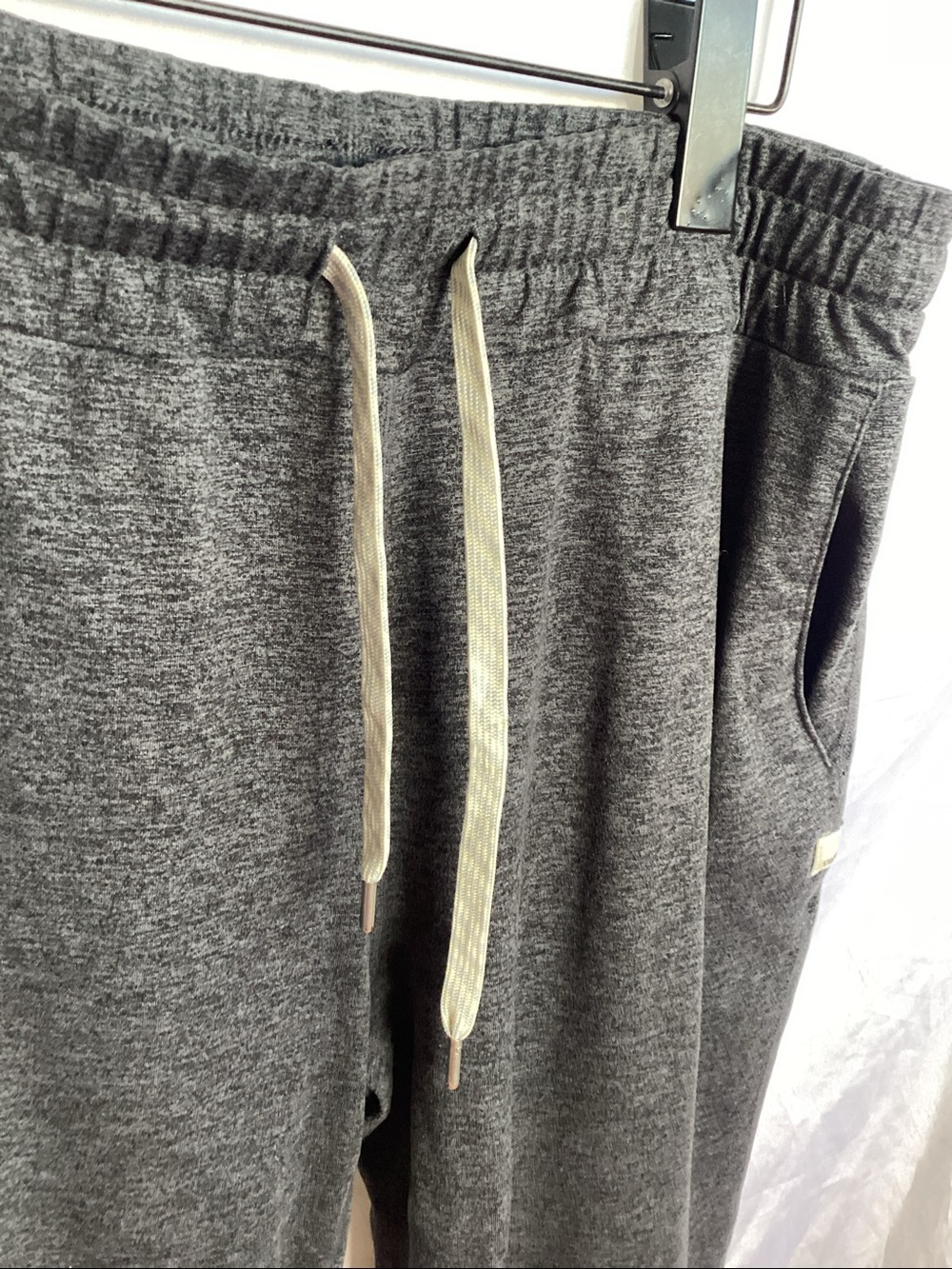 VUORI joggers - Picture 6 of 11